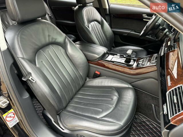 Черный Ауди А8, объемом двигателя 2.97 л и пробегом 140 тыс. км за 19900 $, фото 43 на Automoto.ua