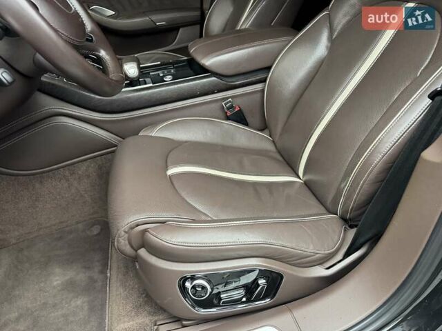 Черный Ауди А8, объемом двигателя 6.3 л и пробегом 270 тыс. км за 15900 $, фото 88 на Automoto.ua