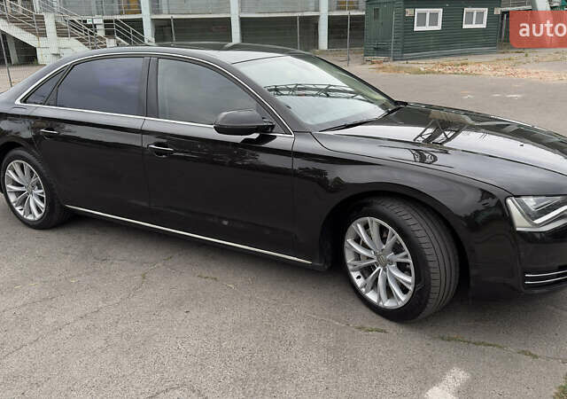 Чорний Ауді A8, об'ємом двигуна 4.16 л та пробігом 252 тис. км за 20000 $, фото 11 на Automoto.ua