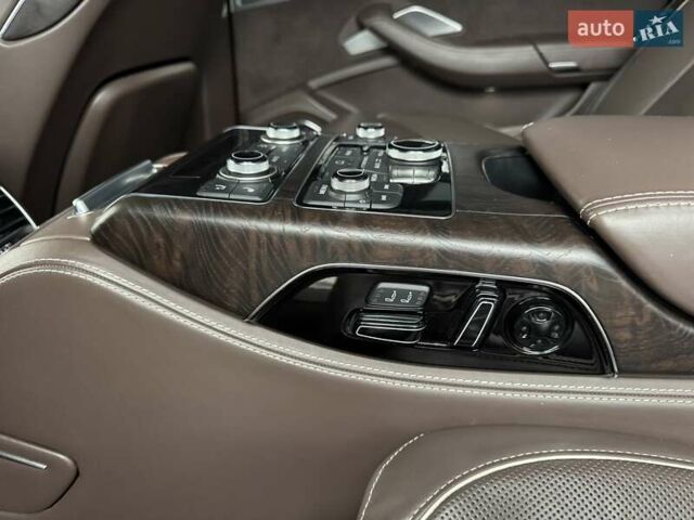 Черный Ауди А8, объемом двигателя 6.3 л и пробегом 270 тыс. км за 15900 $, фото 102 на Automoto.ua