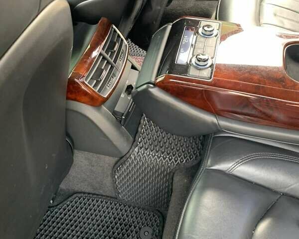 Чорний Ауді A8, об'ємом двигуна 6.3 л та пробігом 270 тис. км за 17800 $, фото 9 на Automoto.ua