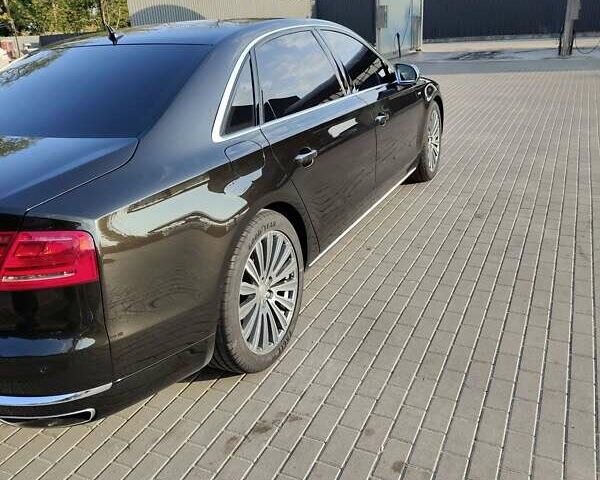 Черный Ауди А8, объемом двигателя 6.3 л и пробегом 265 тыс. км за 17700 $, фото 9 на Automoto.ua