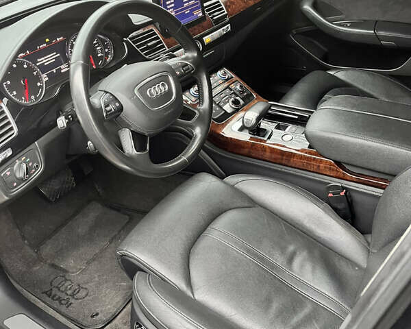 Черный Ауди А8, объемом двигателя 3 л и пробегом 250 тыс. км за 21000 $, фото 10 на Automoto.ua