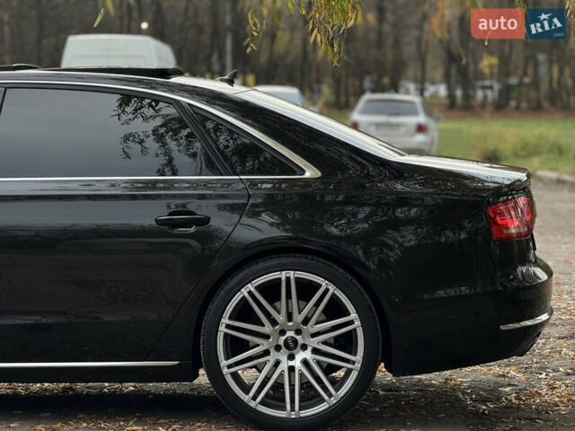 Черный Ауди А8, объемом двигателя 4.2 л и пробегом 300 тыс. км за 18500 $, фото 17 на Automoto.ua