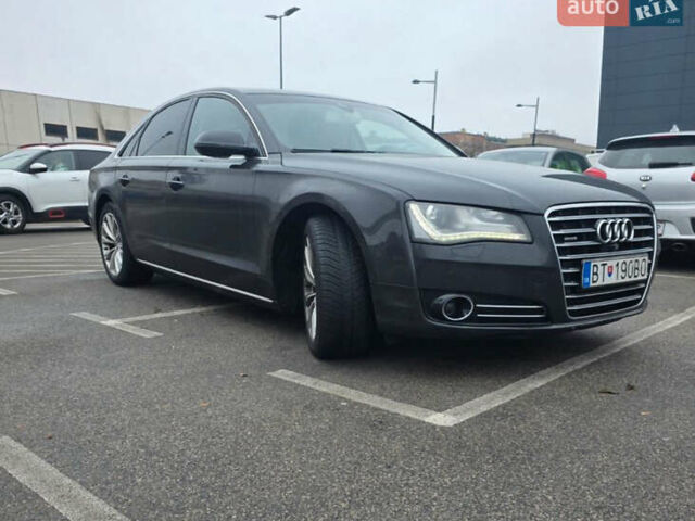Черный Ауди А8, объемом двигателя 3 л и пробегом 210 тыс. км за 33400 $, фото 6 на Automoto.ua