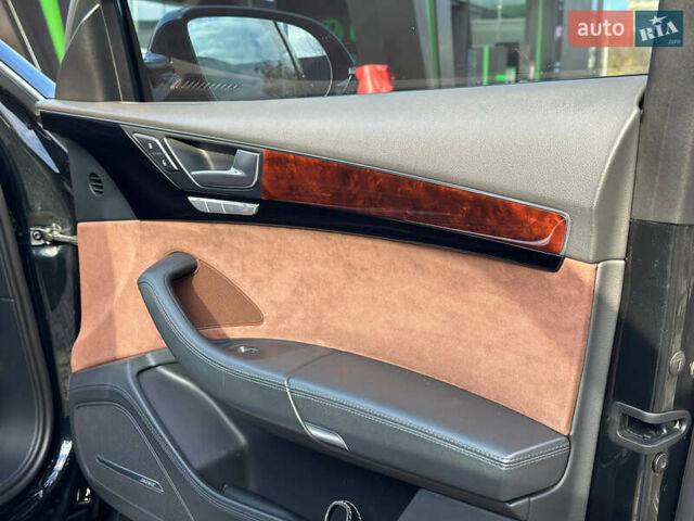 Черный Ауди А8, объемом двигателя 4.16 л и пробегом 91 тыс. км за 39999 $, фото 44 на Automoto.ua