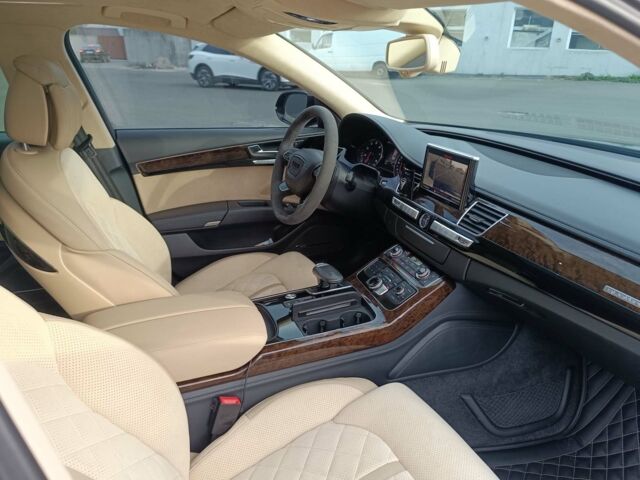 Черный Ауди А8, объемом двигателя 4.2 л и пробегом 106 тыс. км за 20990 $, фото 33 на Automoto.ua