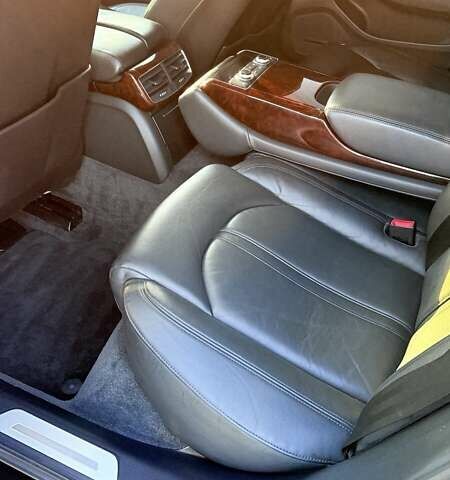 Чорний Ауді A8, об'ємом двигуна 3 л та пробігом 242 тис. км за 24400 $, фото 2 на Automoto.ua