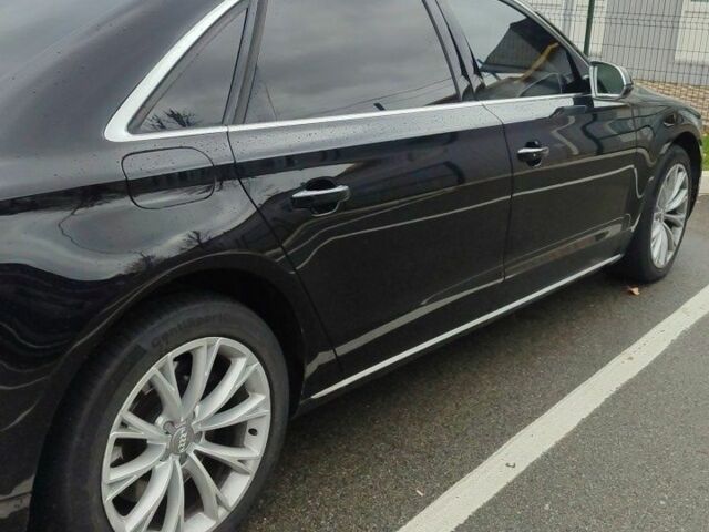 Ауди А8 2012 в Буче на Automoto.ua Черный Ауди А8, объемом двигателя 6 л и пробегом 356 тыс. км за 18000 $, фото 5 на Automoto.ua