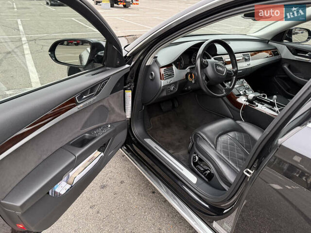 Черный Ауди А8, объемом двигателя 4 л и пробегом 155 тыс. км за 23500 $, фото 14 на Automoto.ua