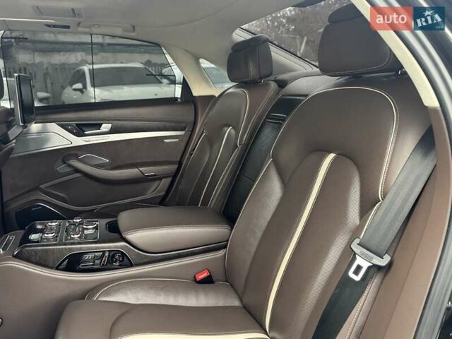 Черный Ауди А8, объемом двигателя 6.3 л и пробегом 270 тыс. км за 15900 $, фото 117 на Automoto.ua