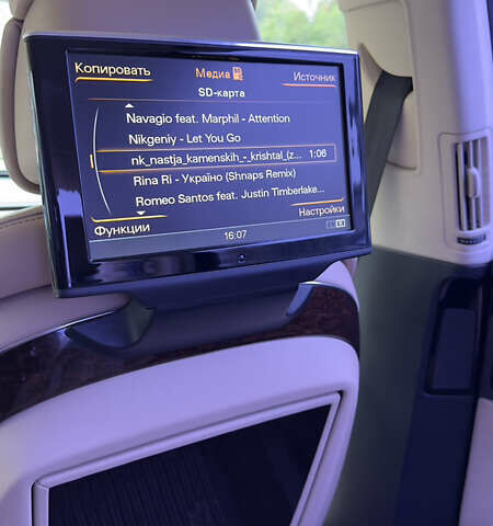 Чорний Ауді A8, об'ємом двигуна 4.16 л та пробігом 252 тис. км за 20000 $, фото 24 на Automoto.ua