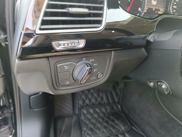 Черный Ауди А8, объемом двигателя 4.2 л и пробегом 106 тыс. км за 20990 $, фото 16 на Automoto.ua