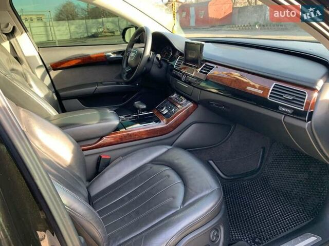 Чорний Ауді A8, об'ємом двигуна 6.3 л та пробігом 270 тис. км за 17800 $, фото 13 на Automoto.ua