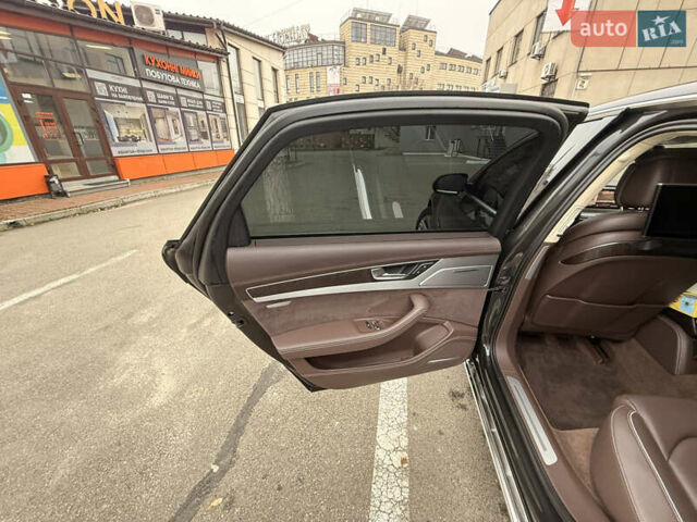 Черный Ауди А8, объемом двигателя 4.16 л и пробегом 246 тыс. км за 17500 $, фото 21 на Automoto.ua