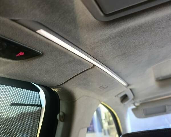 Черный Ауди А8, объемом двигателя 6.3 л и пробегом 260 тыс. км за 20000 $, фото 19 на Automoto.ua