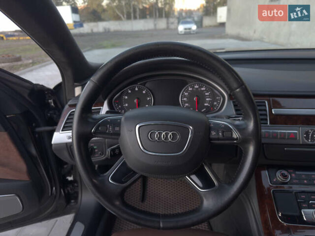 Ауді A8 2012 у Чернівцях на Automoto.ua Чорний Ауді A8, об'ємом двигуна 3 л та пробігом 181 тис. км за 22500 $, фото 21 на Automoto.ua