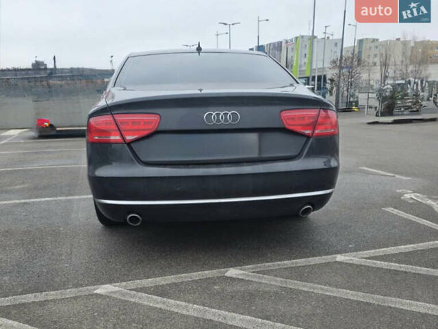 Черный Ауди А8, объемом двигателя 3 л и пробегом 210 тыс. км за 33400 $, фото 2 на Automoto.ua
