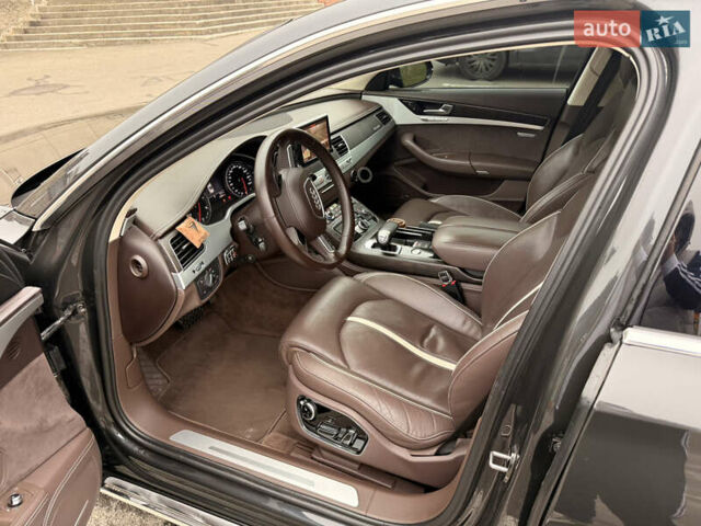 Черный Ауди А8, объемом двигателя 4.16 л и пробегом 246 тыс. км за 17500 $, фото 18 на Automoto.ua