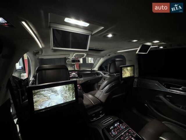 Черный Ауди А8, объемом двигателя 6.3 л и пробегом 270 тыс. км за 15900 $, фото 14 на Automoto.ua