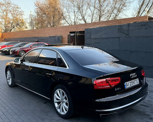 Черный Ауди А8, объемом двигателя 6.3 л и пробегом 358 тыс. км за 14800 $, фото 10 на Automoto.ua