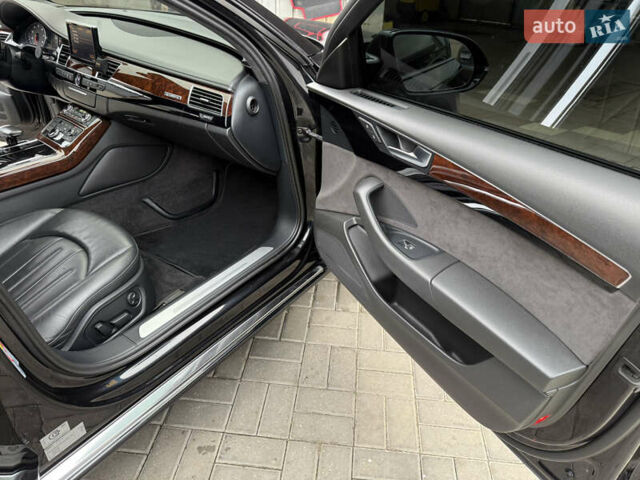 Чорний Ауді A8, об'ємом двигуна 3 л та пробігом 204 тис. км за 17500 $, фото 29 на Automoto.ua