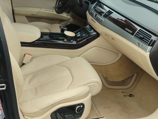 Ауди А8 2012 в Буче на Automoto.ua Черный Ауди А8, объемом двигателя 6 л и пробегом 356 тыс. км за 18000 $, фото 2 на Automoto.ua