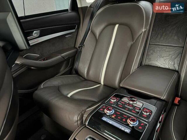 Черный Ауди А8, объемом двигателя 6.3 л и пробегом 270 тыс. км за 15900 $, фото 57 на Automoto.ua