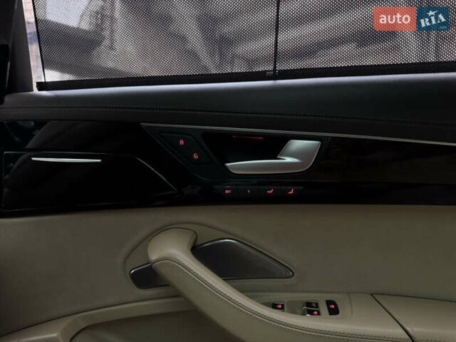 Черный Ауди А8, объемом двигателя 4.2 л и пробегом 300 тыс. км за 18500 $, фото 52 на Automoto.ua