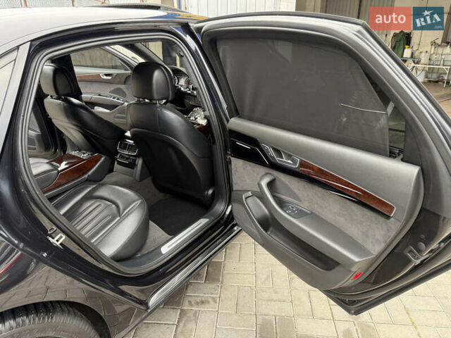 Чорний Ауді A8, об'ємом двигуна 3 л та пробігом 204 тис. км за 17500 $, фото 30 на Automoto.ua