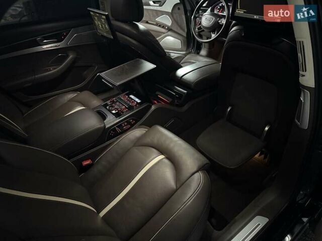 Черный Ауди А8, объемом двигателя 6.3 л и пробегом 270 тыс. км за 15900 $, фото 31 на Automoto.ua