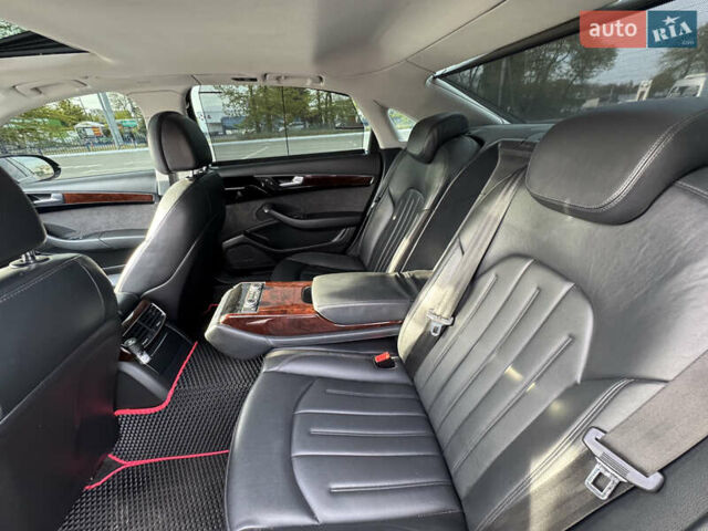 Чорний Ауді A8, об'ємом двигуна 3 л та пробігом 202 тис. км за 15000 $, фото 27 на Automoto.ua