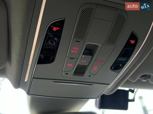 Чорний Ауді A8, об'ємом двигуна 4.16 л та пробігом 246 тис. км за 17990 $, фото 37 на Automoto.ua