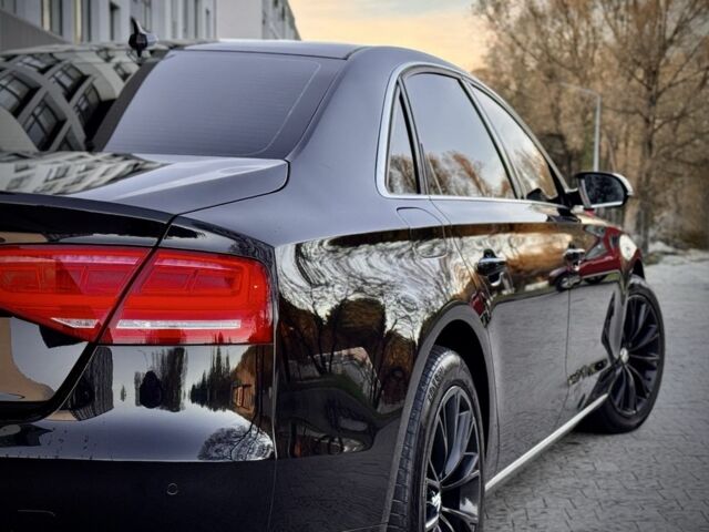 Черный Ауди А8, объемом двигателя 3 л и пробегом 240 тыс. км за 22500 $, фото 6 на Automoto.ua