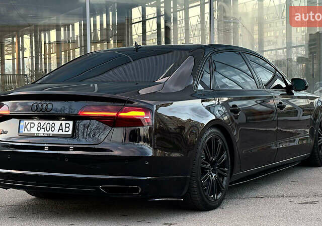 Черный Ауди А8, объемом двигателя 3.99 л и пробегом 181 тыс. км за 22000 $, фото 7 на Automoto.ua