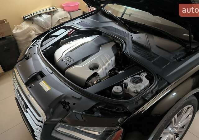 Черный Ауди А8, объемом двигателя 3 л и пробегом 289 тыс. км за 21400 $, фото 67 на Automoto.ua