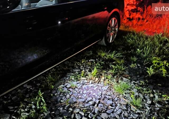 Черный Ауди А8, объемом двигателя 3 л и пробегом 289 тыс. км за 21400 $, фото 70 на Automoto.ua