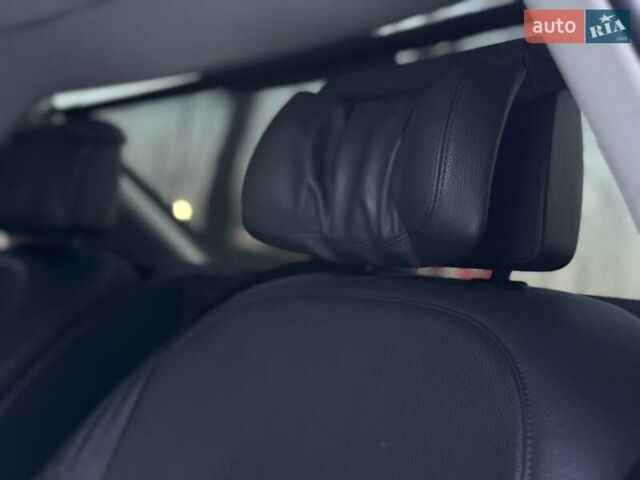 Черный Ауди А8, объемом двигателя 3 л и пробегом 261 тыс. км за 19750 $, фото 14 на Automoto.ua