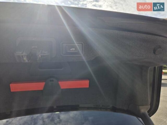 Черный Ауди А8, объемом двигателя 3.99 л и пробегом 155 тыс. км за 25500 $, фото 7 на Automoto.ua