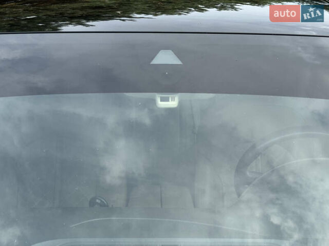 Ауди А8 2013 в Киеве на Automoto.ua Черный Ауди А8, объемом двигателя 3 л и пробегом 166 тыс. км за 17000 $, фото 4 на Automoto.ua