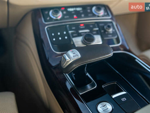 Черный Ауди А8, объемом двигателя 3 л и пробегом 242 тыс. км за 15900 $, фото 25 на Automoto.ua