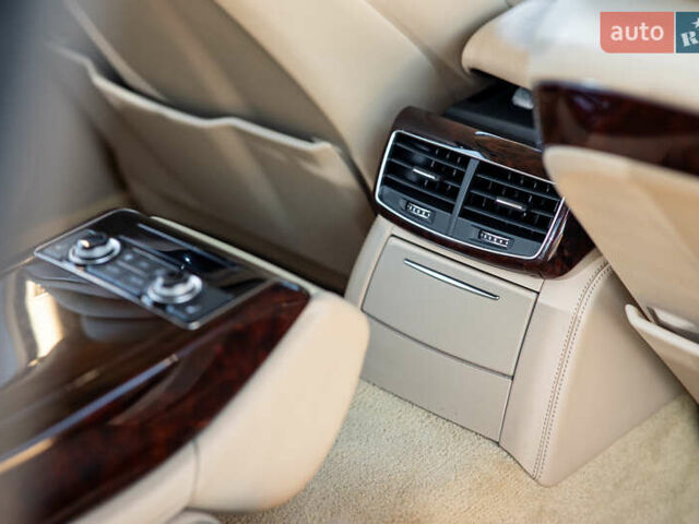 Черный Ауди А8, объемом двигателя 3 л и пробегом 242 тыс. км за 15900 $, фото 38 на Automoto.ua