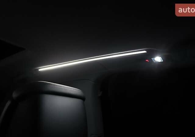 Черный Ауди А8, объемом двигателя 3 л и пробегом 289 тыс. км за 21400 $, фото 86 на Automoto.ua