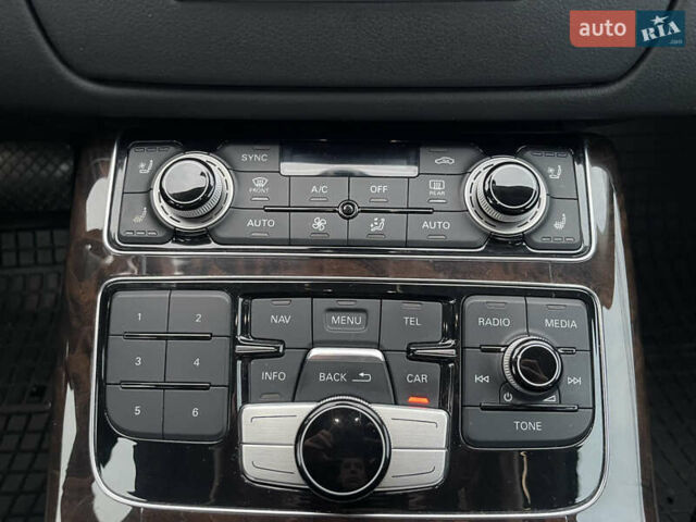 Чорний Ауді A8, об'ємом двигуна 3 л та пробігом 160 тис. км за 24000 $, фото 59 на Automoto.ua