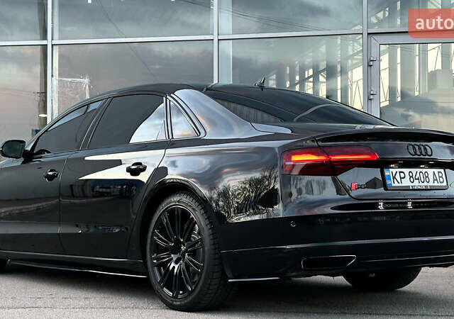 Черный Ауди А8, объемом двигателя 3.99 л и пробегом 181 тыс. км за 22000 $, фото 5 на Automoto.ua