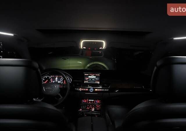 Черный Ауди А8, объемом двигателя 3 л и пробегом 289 тыс. км за 21400 $, фото 87 на Automoto.ua