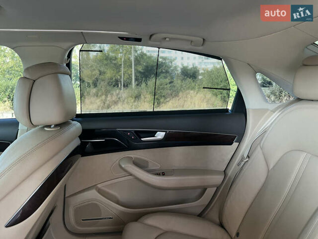 Чорний Ауді A8, об'ємом двигуна 3 л та пробігом 186 тис. км за 18900 $, фото 30 на Automoto.ua