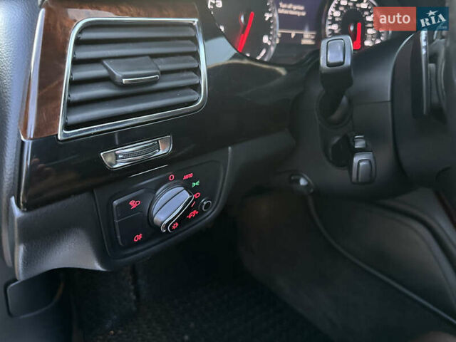 Ауди А8 2013 в Тернополе на Automoto.ua Черный Ауди А8, объемом двигателя 3 л и пробегом 290 тыс. км за 26500 $, фото 33 на Automoto.ua