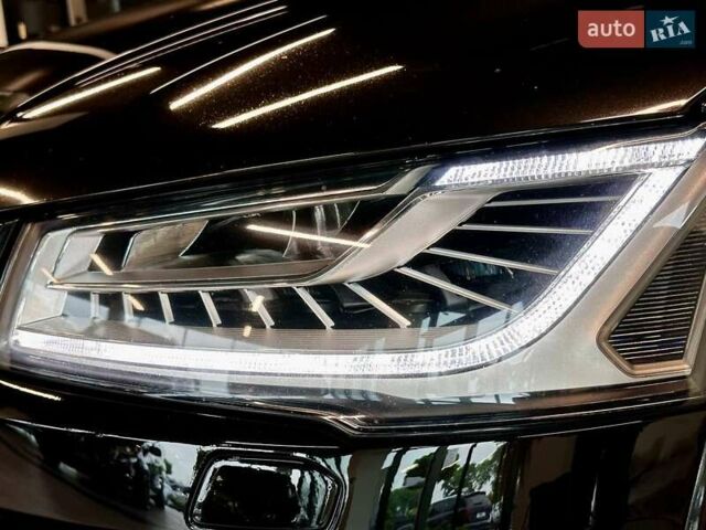 Черный Ауди А8, объемом двигателя 2.97 л и пробегом 323 тыс. км за 23900 $, фото 12 на Automoto.ua