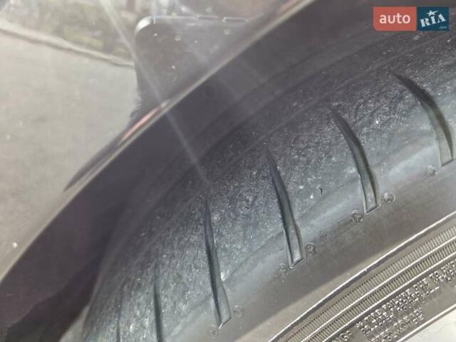 Черный Ауди А8, объемом двигателя 3.99 л и пробегом 155 тыс. км за 25500 $, фото 13 на Automoto.ua